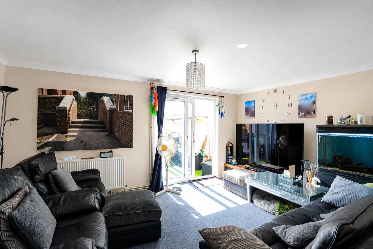 Howlett Close, St. Leonards-On-Sea, photo 2