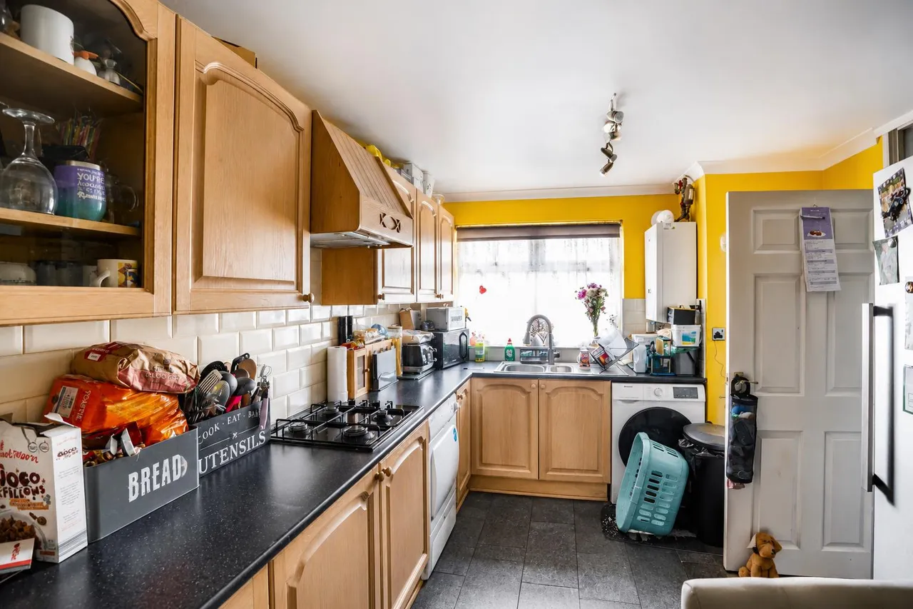 Howlett Close, St. Leonards-On-Sea, photo 10