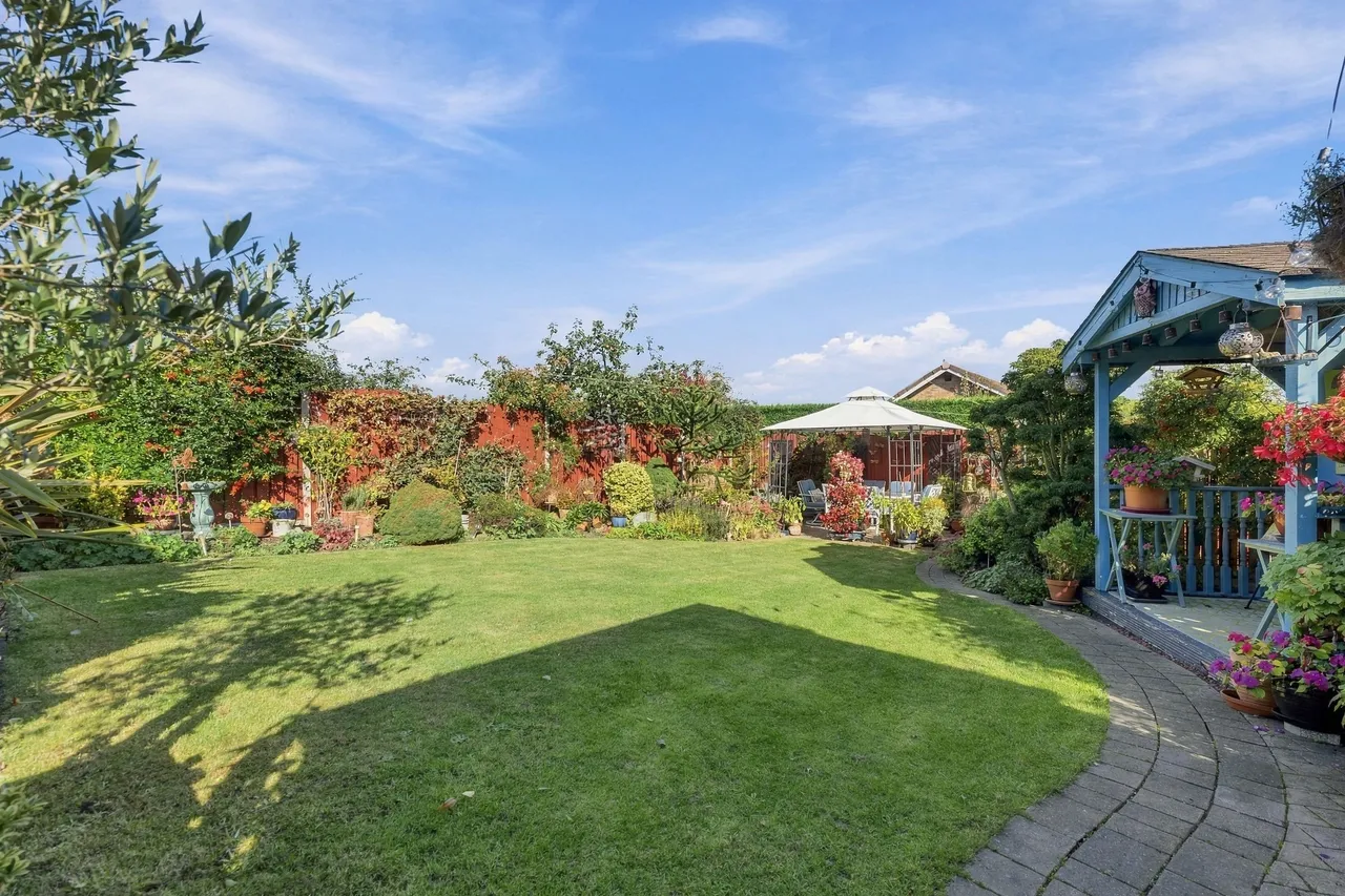 Sandy Acres Drive, Waterthorpe, S20, photo 30
