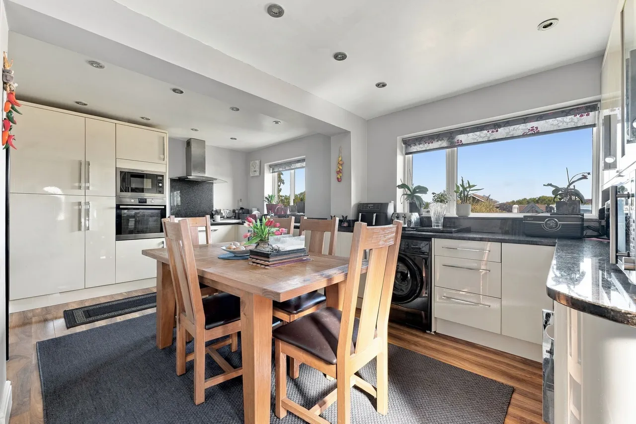 Sandy Acres Drive, Waterthorpe, S20, photo 10