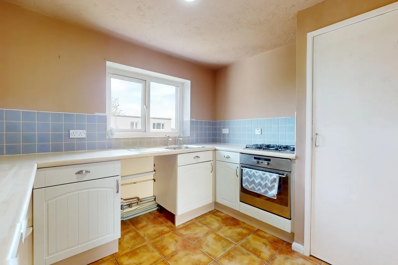 Grinshill Flats, Severn Drive, Wellington TF1 3JT, photo 5