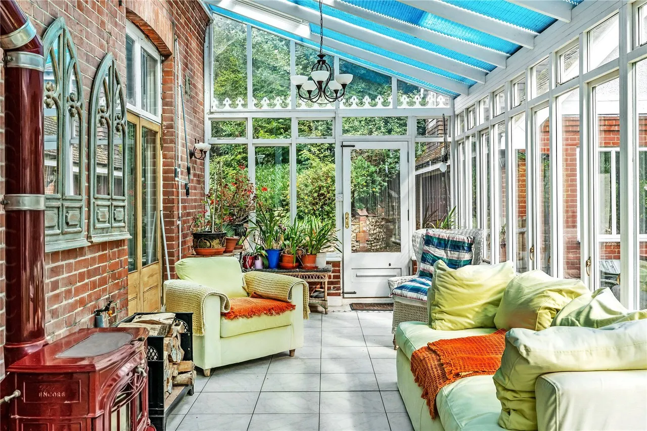 Northdown Road, Woldingham, CR3, photo 6