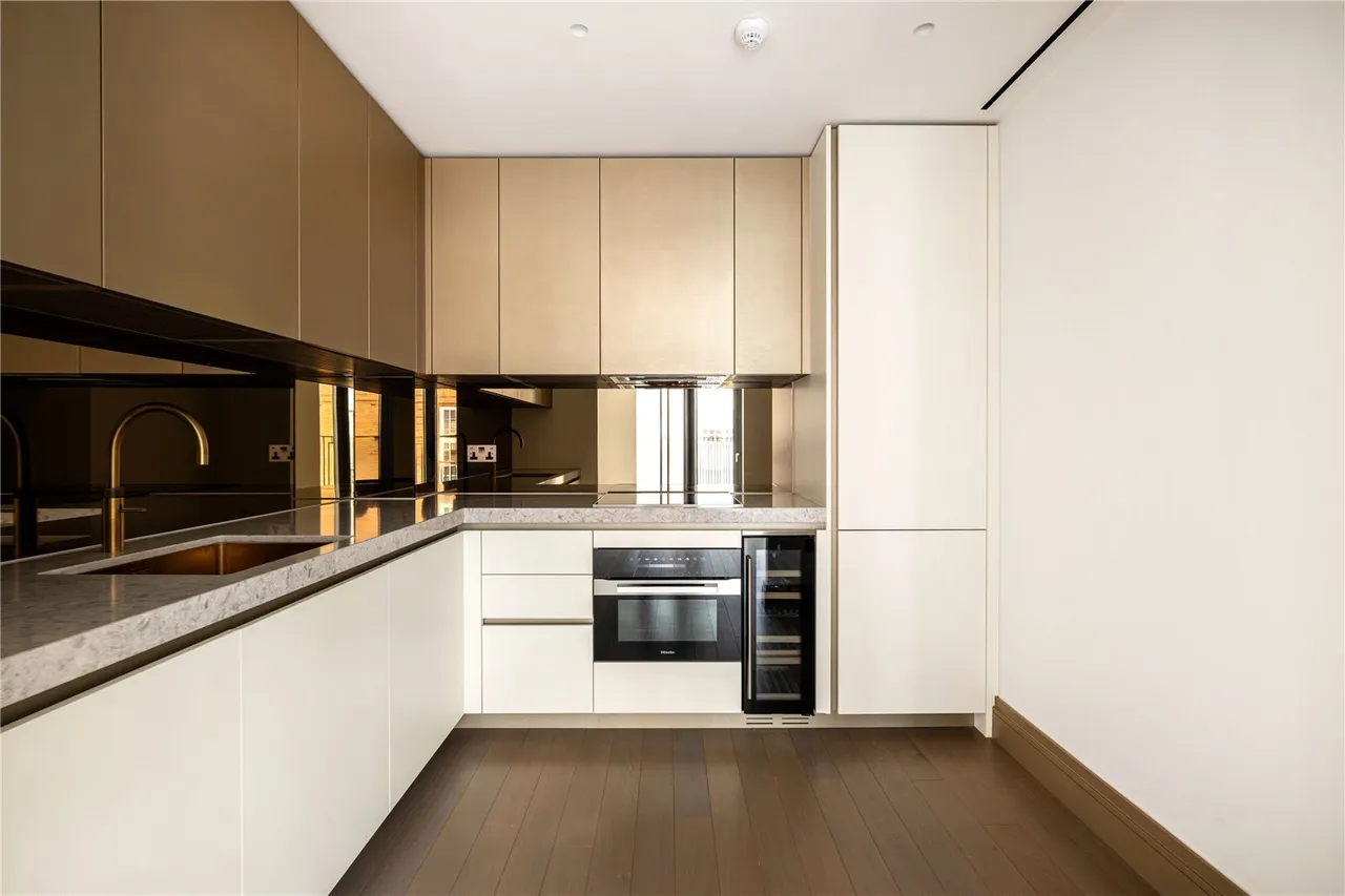 Lucan Place, Chelsea, SW3, photo 4