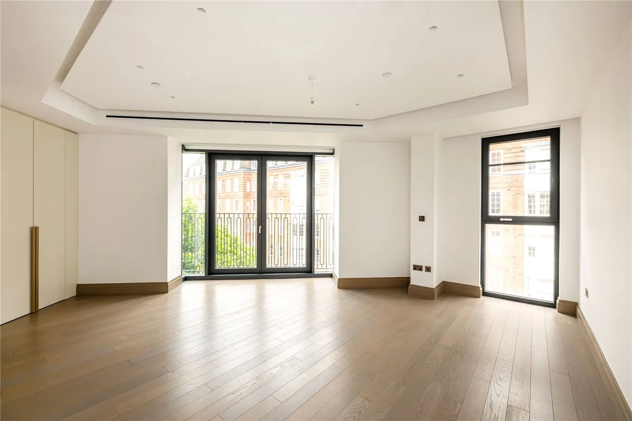 Lucan Place, Chelsea, SW3, photo 2