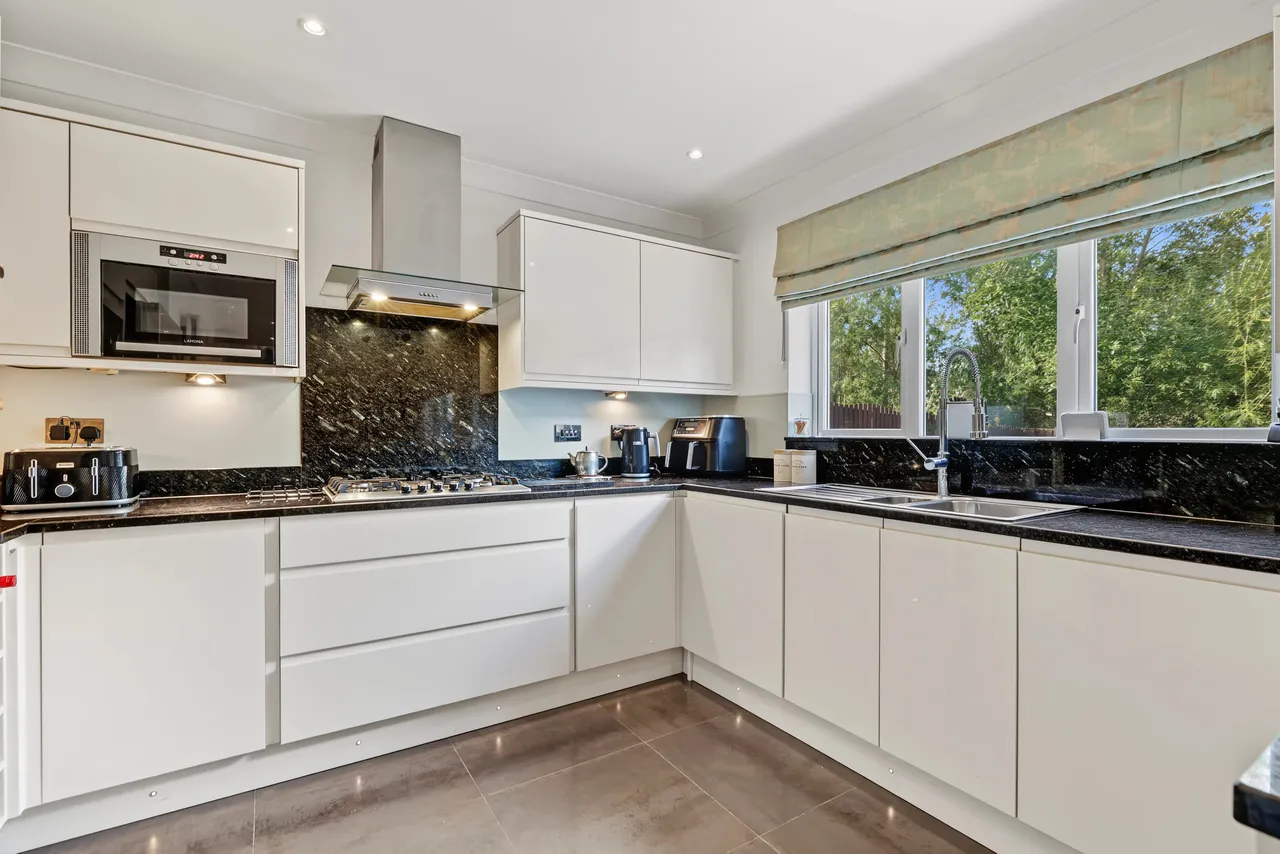 Wallace Drive, Bishopbriggs, G64, photo 7