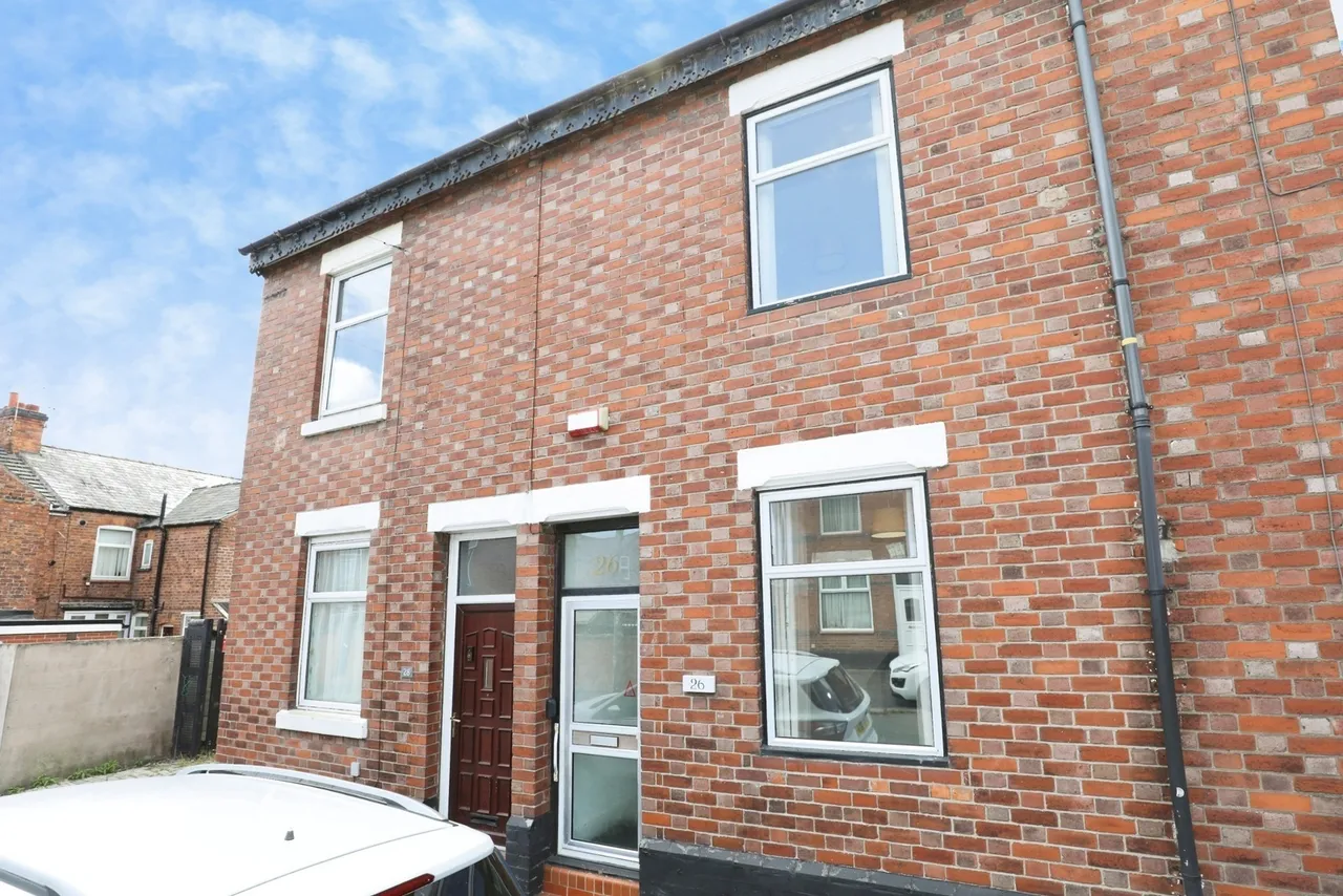 2 bed house for sale — Hammond Street, Crewe, Cheshire, CW2