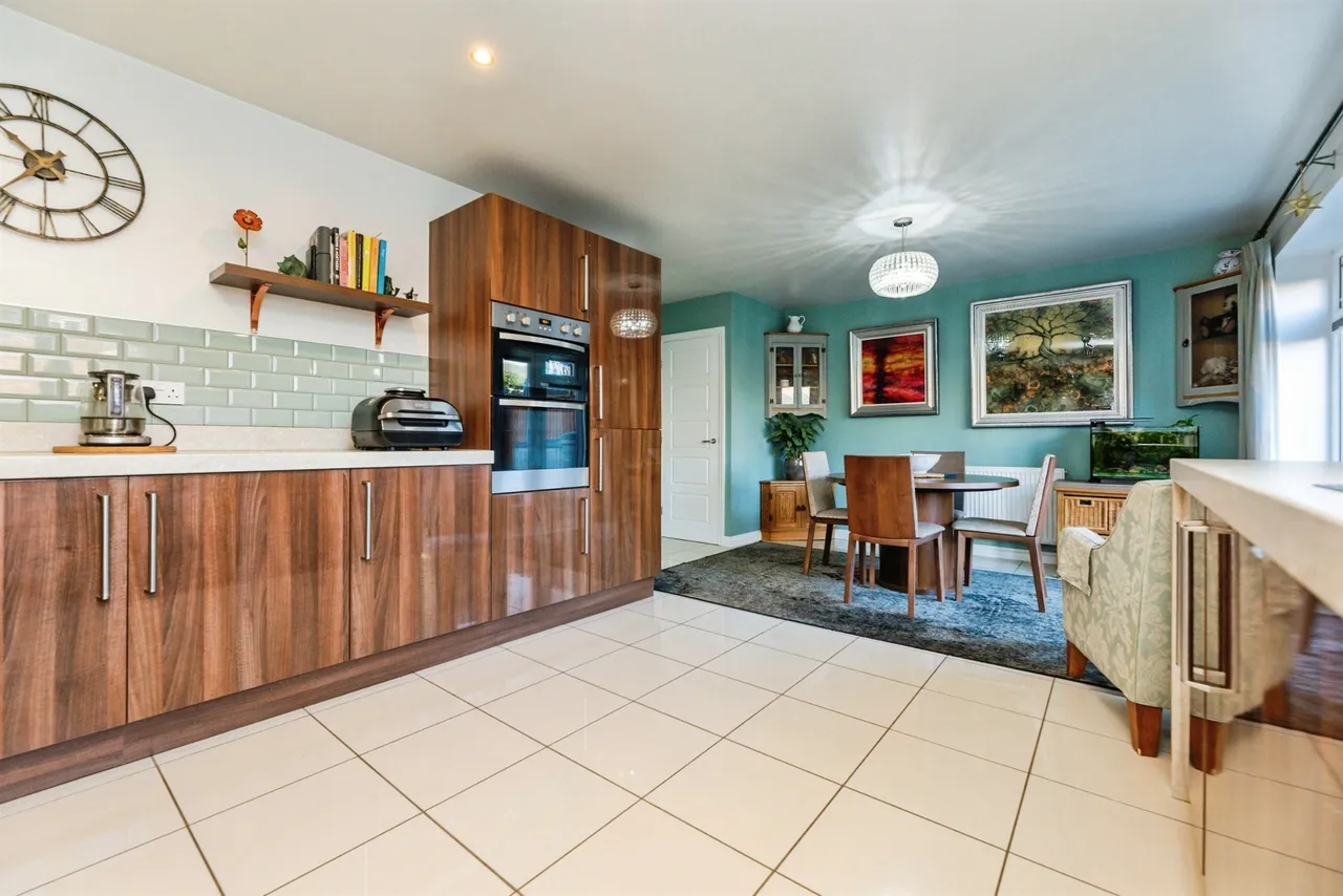 Bradfield Way, Waverley, S60, photo 7