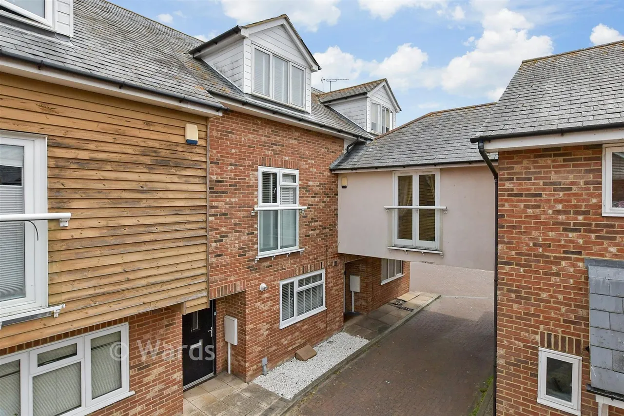 4 bed house for sale, Parish Close, Broadstairs, CT10