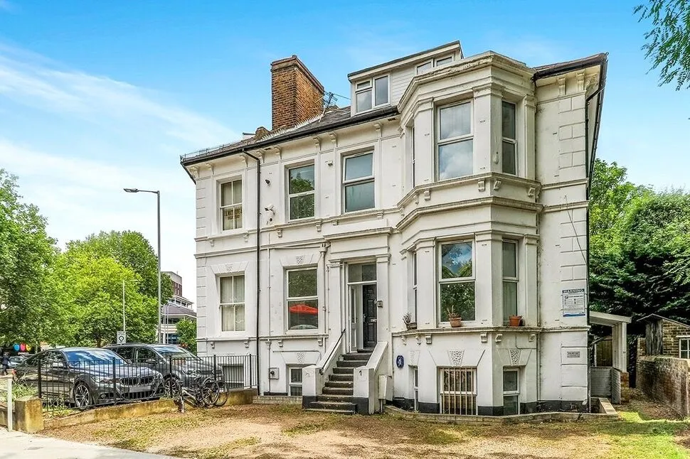 1 bed room to rent, Grove Crescent, Kingston upon Thames, KT1