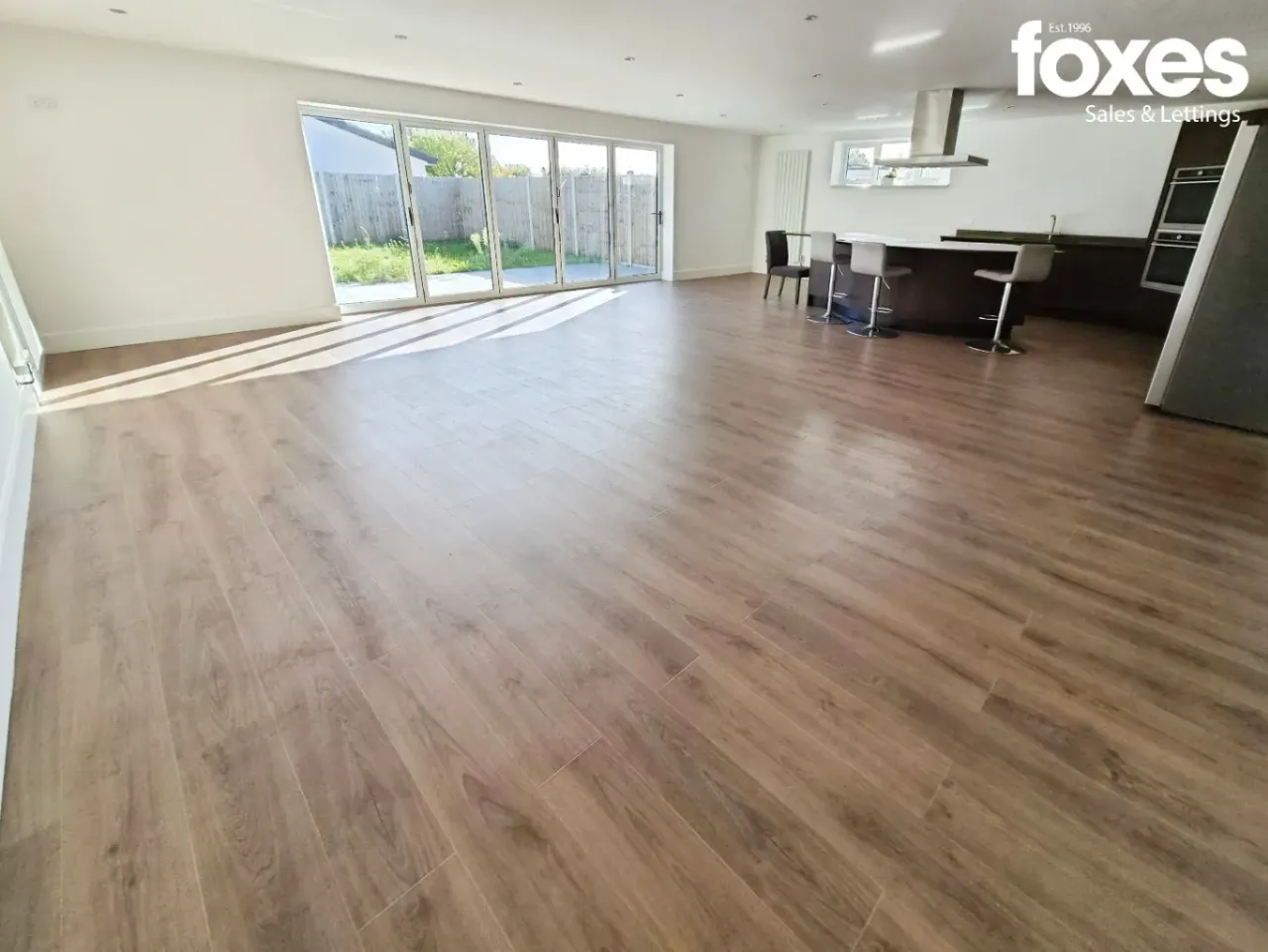 New Road, West Parley, BH22, photo 7