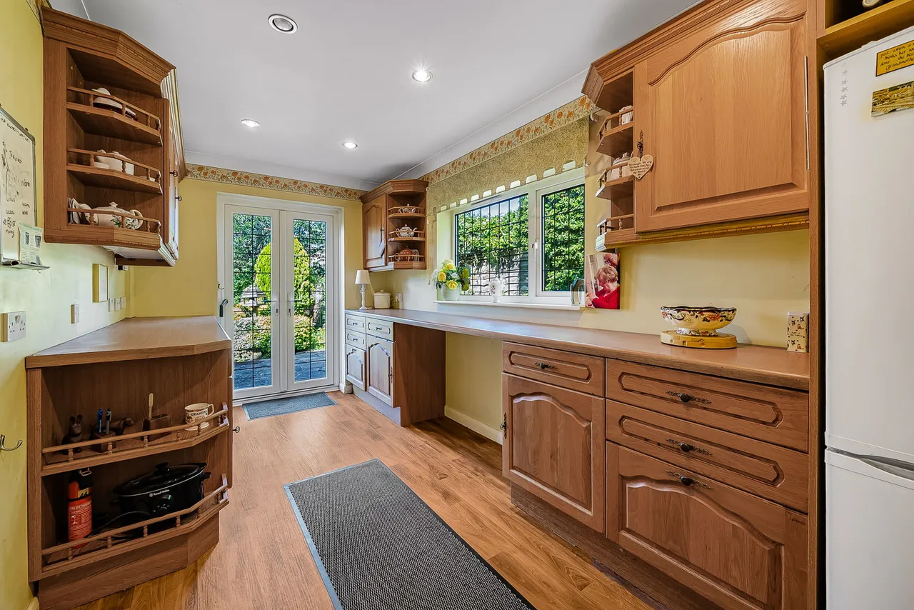 Nicholas Way, Hemel Hempstead, HP2, photo 12