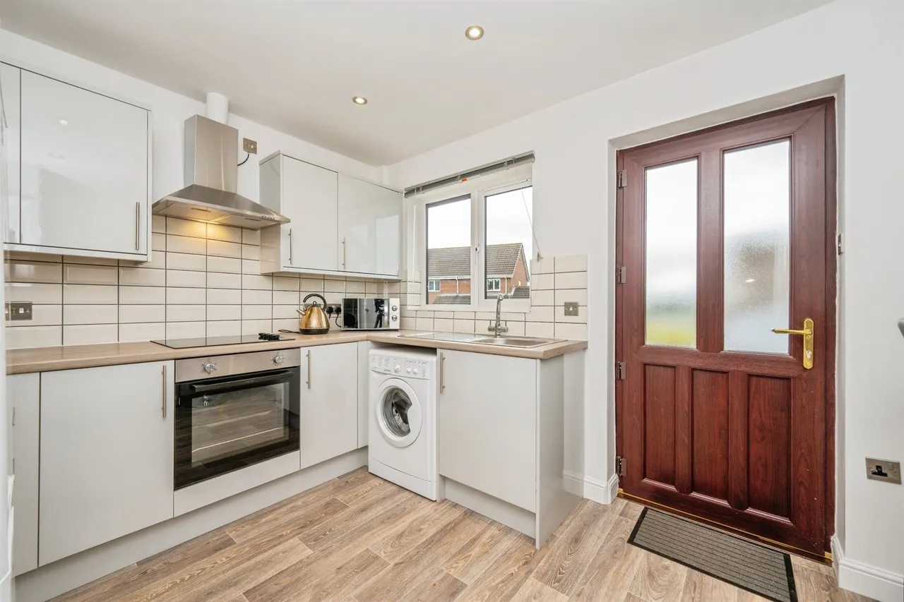 Stevenson Road, Doveridge, Ashbourne, photo 5