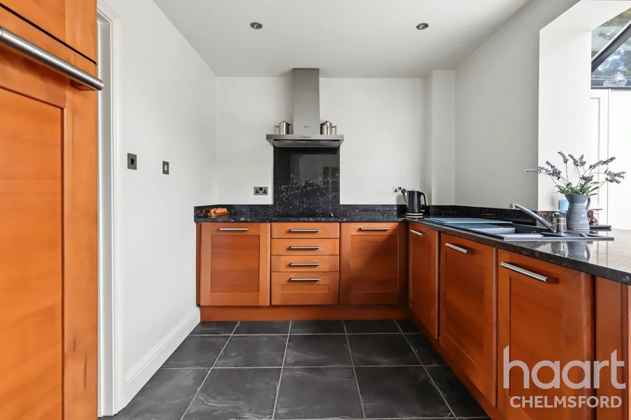 Cambridge Close, Ingatestone, CM4, photo 12