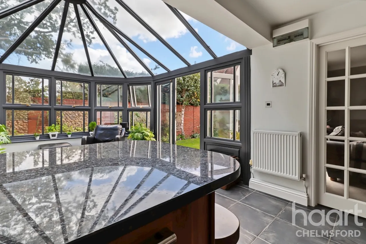 Cambridge Close, Ingatestone, CM4, photo 18