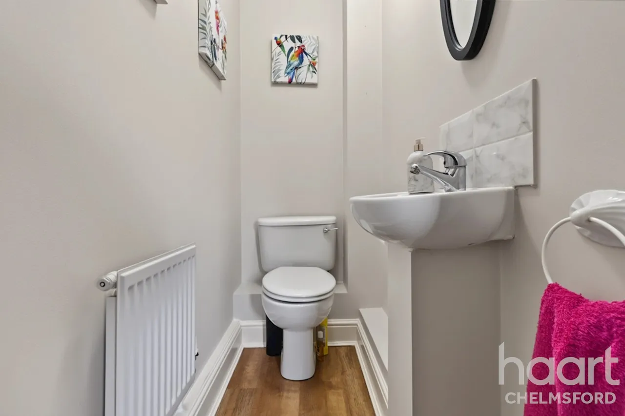 Cambridge Close, Ingatestone, CM4, photo 19