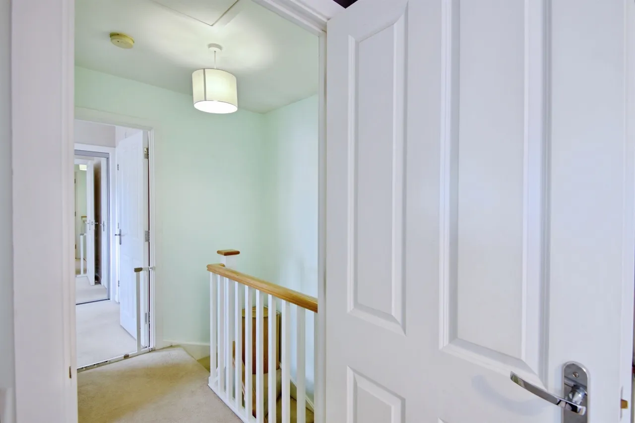 Peache Road, Colchester, photo 12