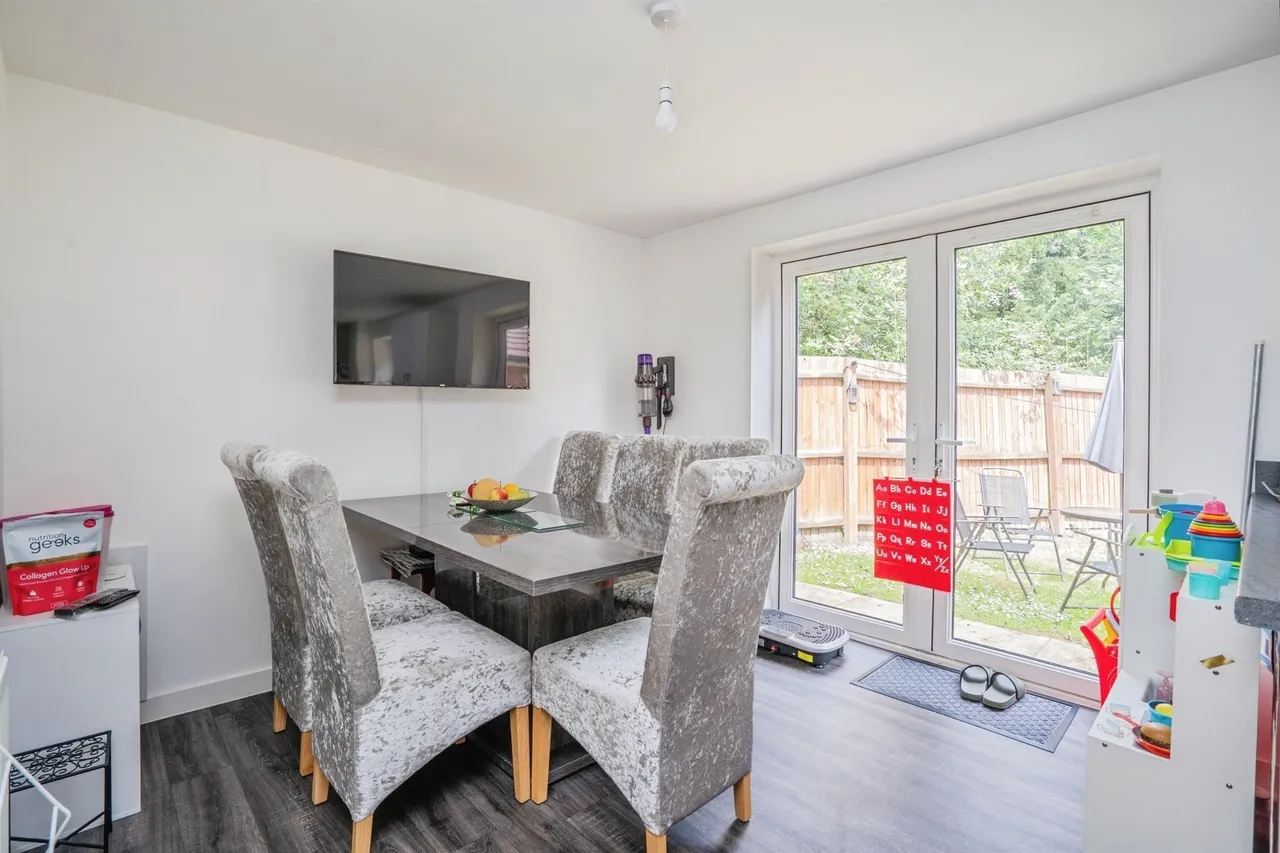 Taylor Close, Waterlooville, photo 4