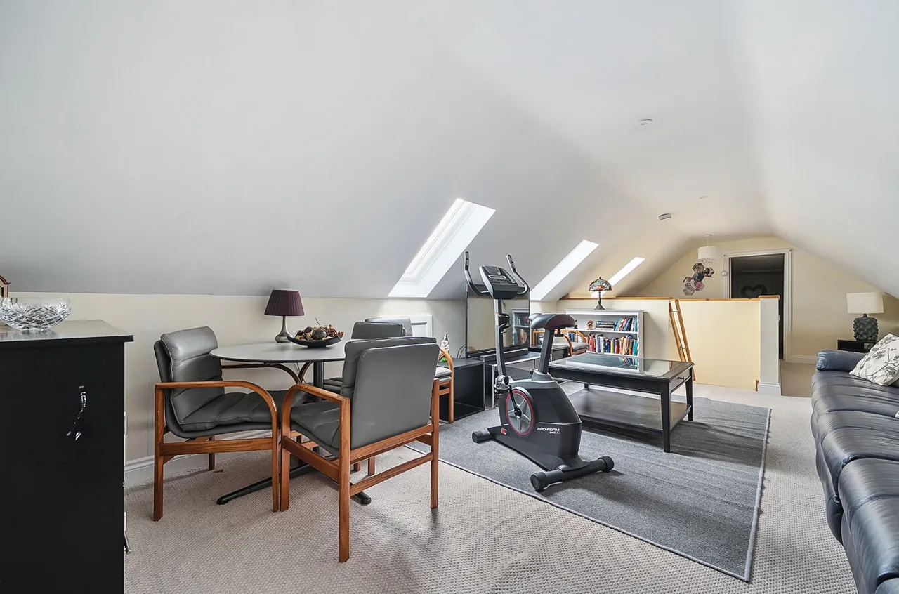 Forestdale, Hindhead, GU26, photo 18