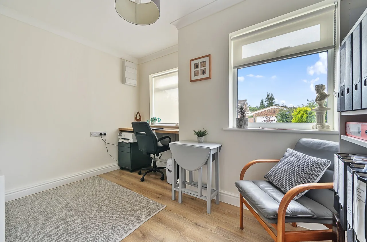 Forestdale, Hindhead, GU26, photo 8