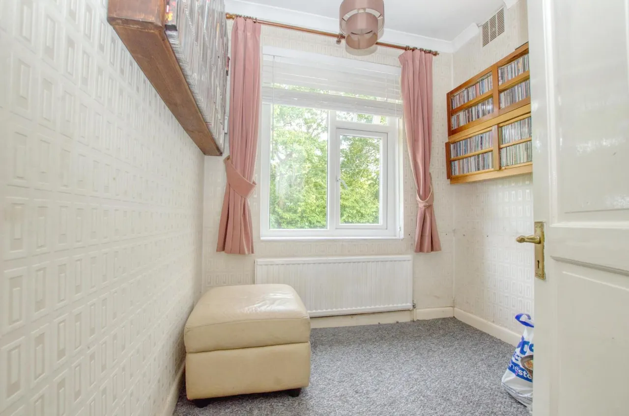 Sunningdale Gardens, Southampton, SO18 5FH, photo 13
