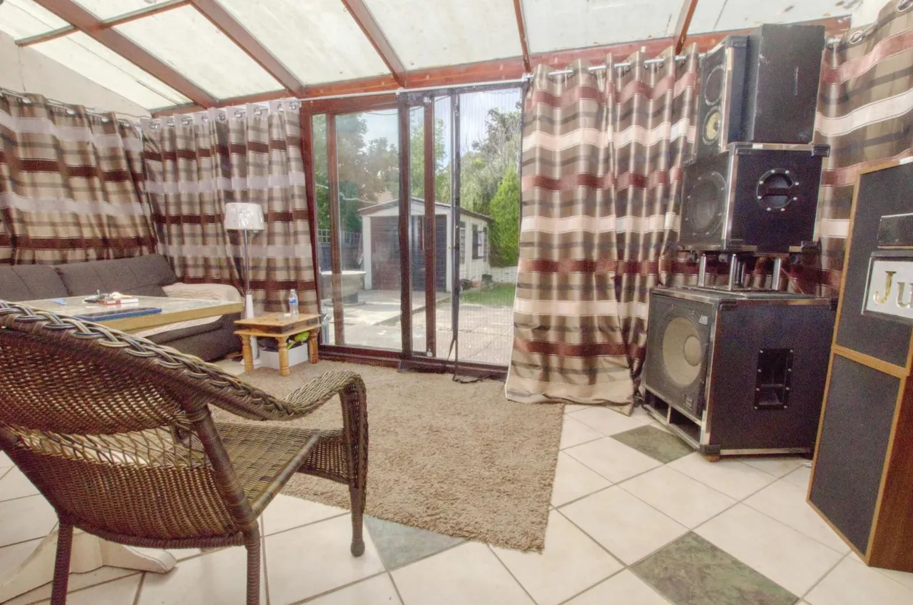 Sunningdale Gardens, Southampton, SO18 5FH, photo 15