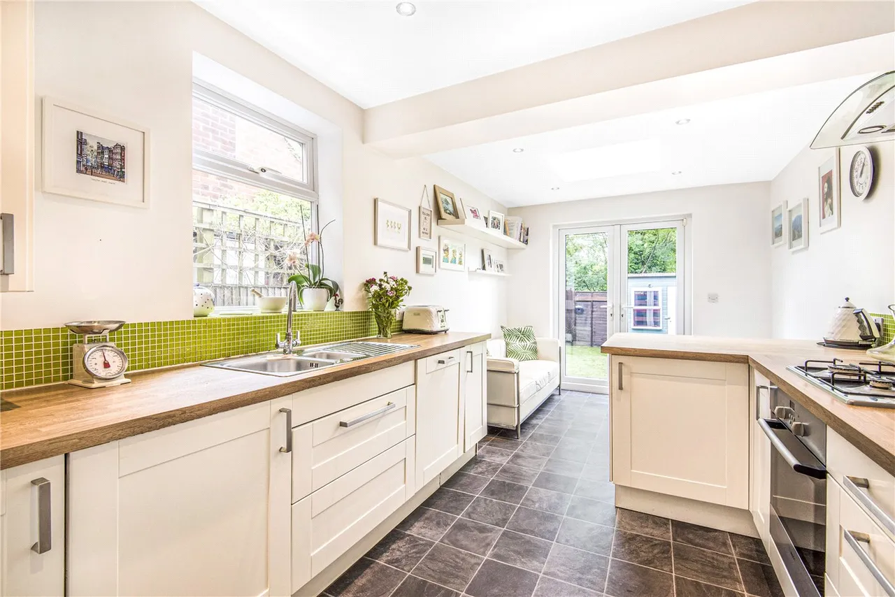 Brassey Road, Winchester, Hampshire, SO22, photo 5