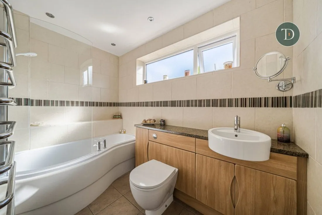 Hooton Green, Hooton, CH66 5NF, photo 27