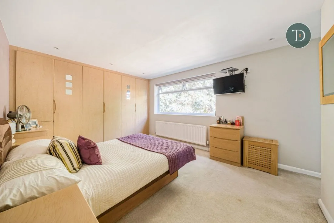 Hooton Green, Hooton, CH66 5NF, photo 18