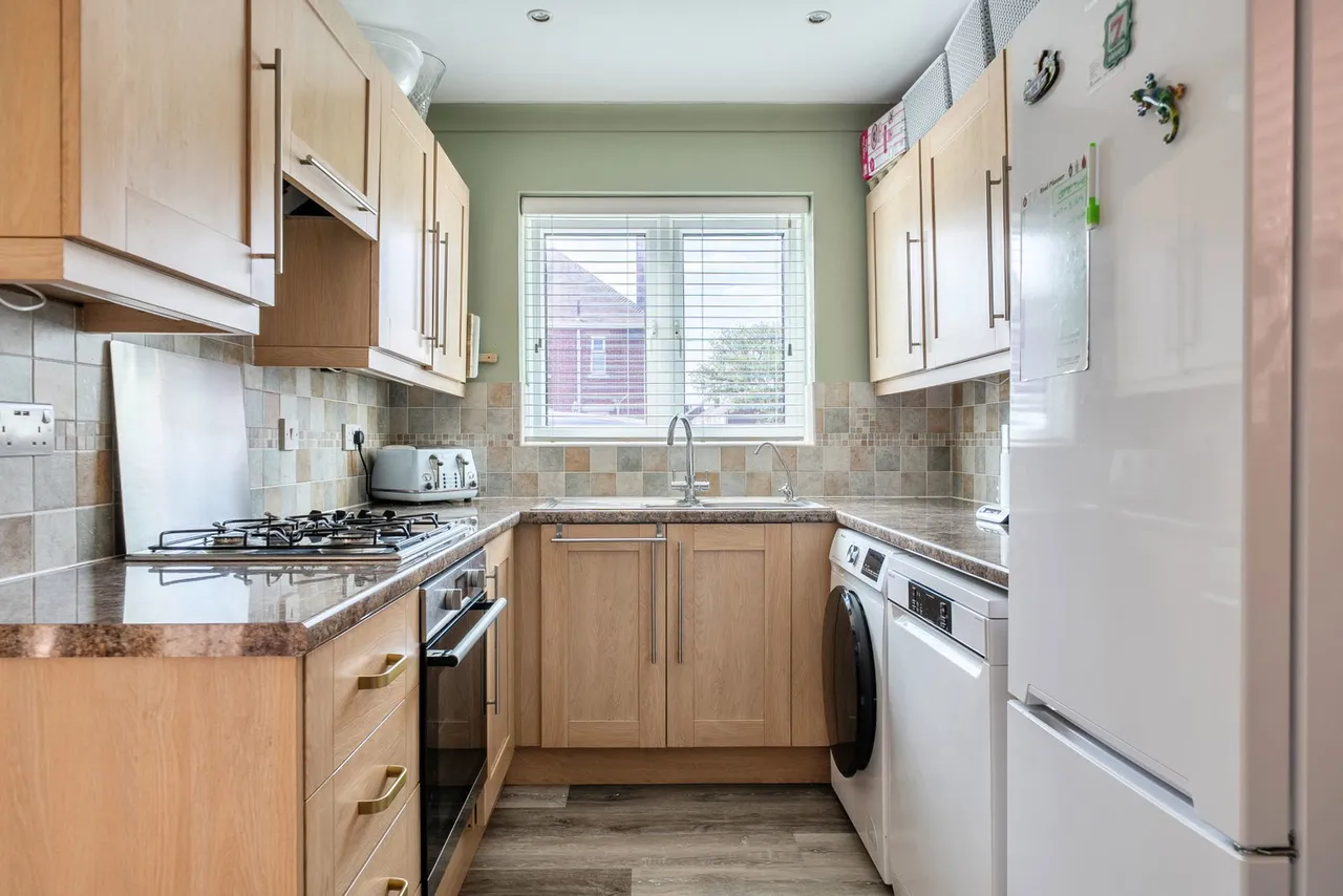 Peel Court, Melksham, photo 6