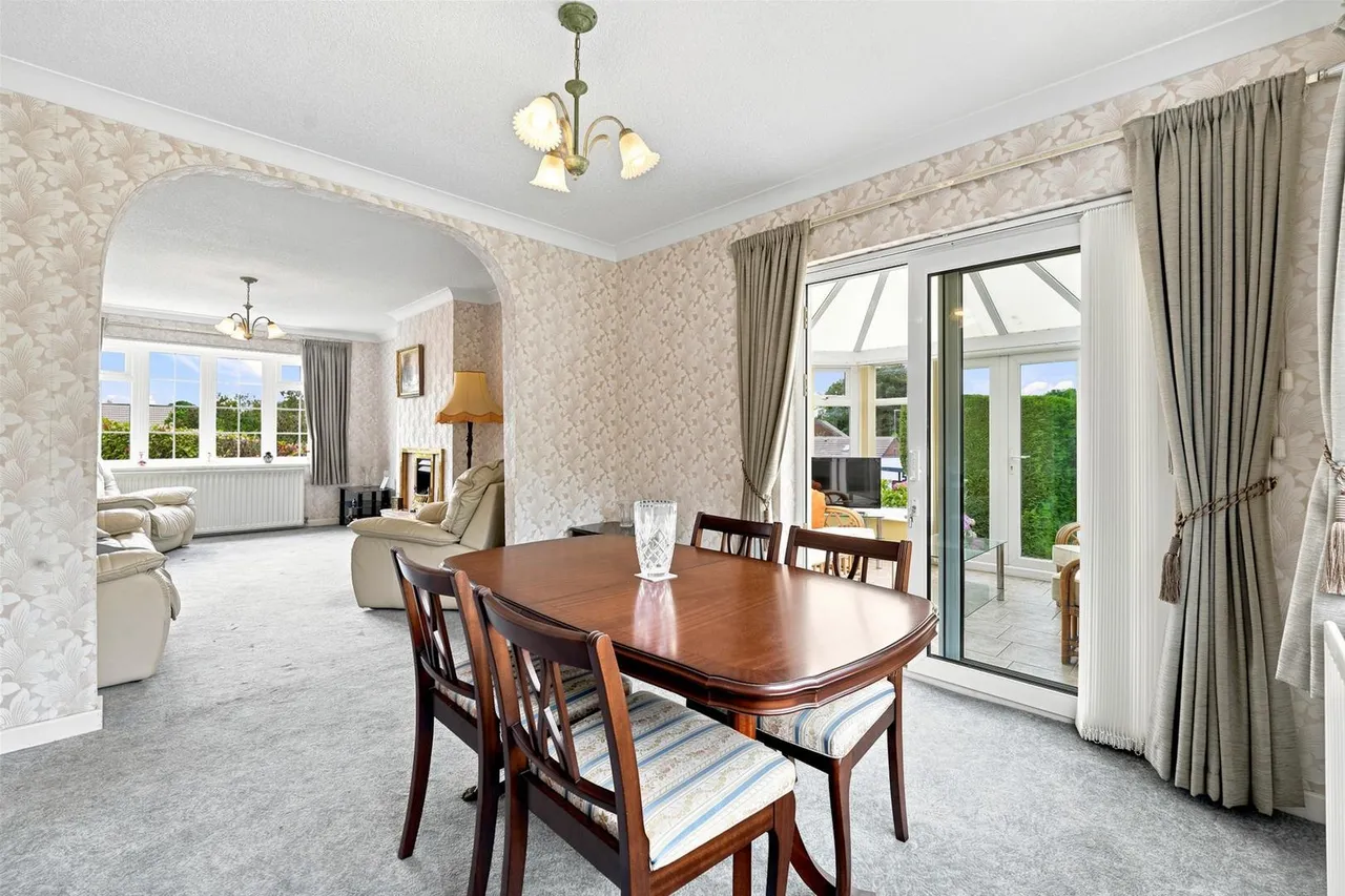 Birchway, Bollington, photo 10