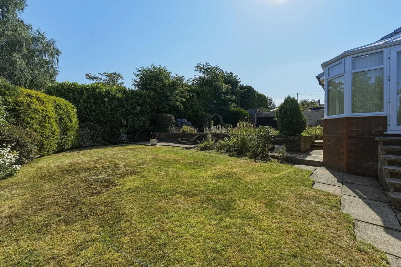 Birchway, Bollington, photo 26