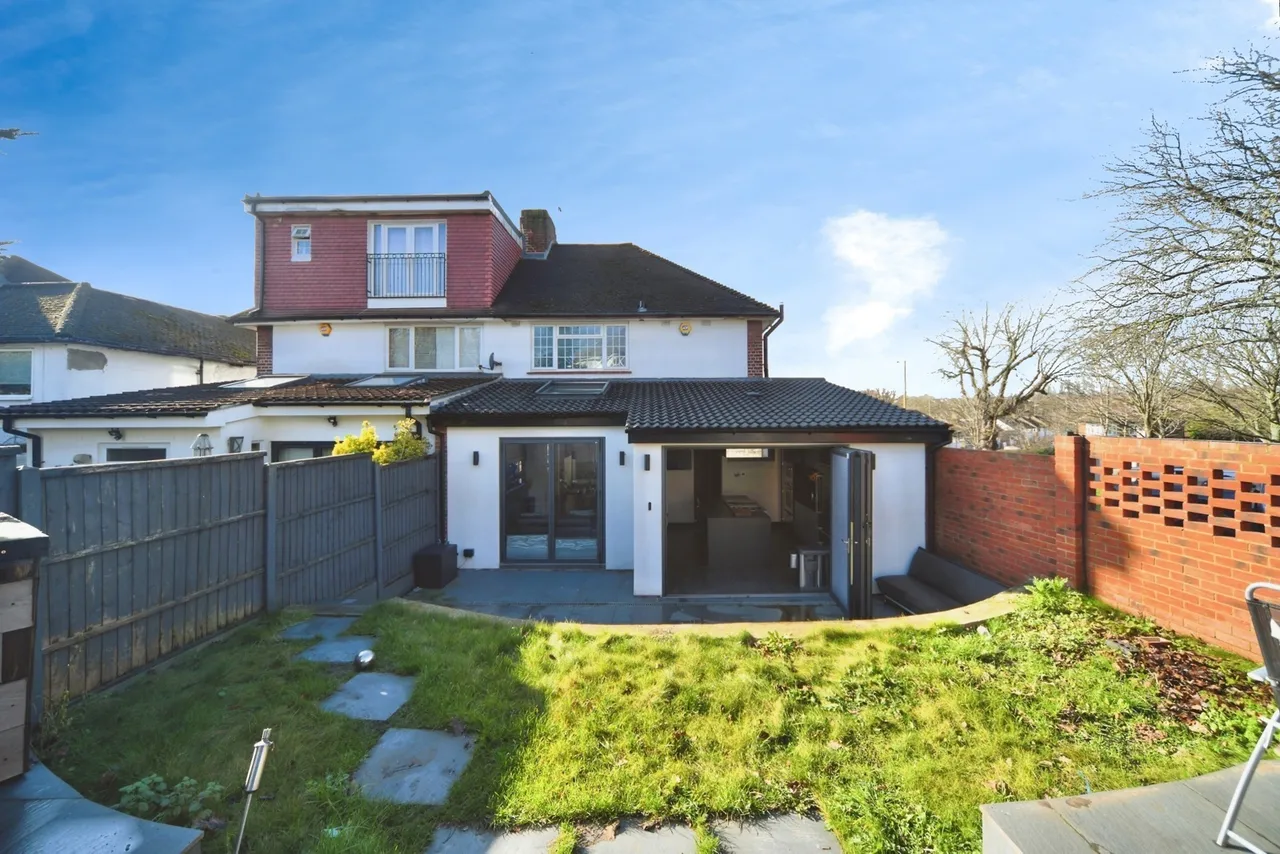 Hampden Way, London, N14, photo 8