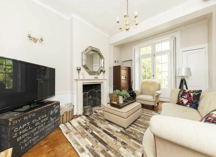 5 bed house to rent — Bow Road, Mile End, E3