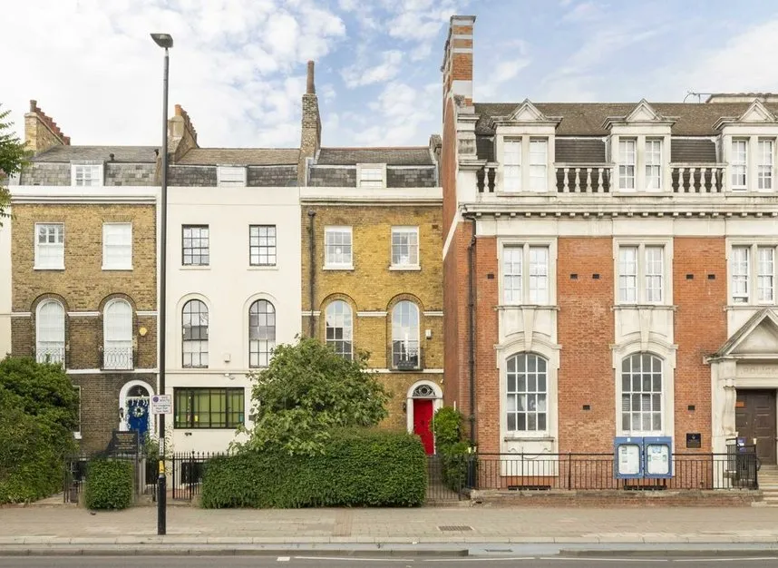 Bow Road, Mile End, E3, photo 4