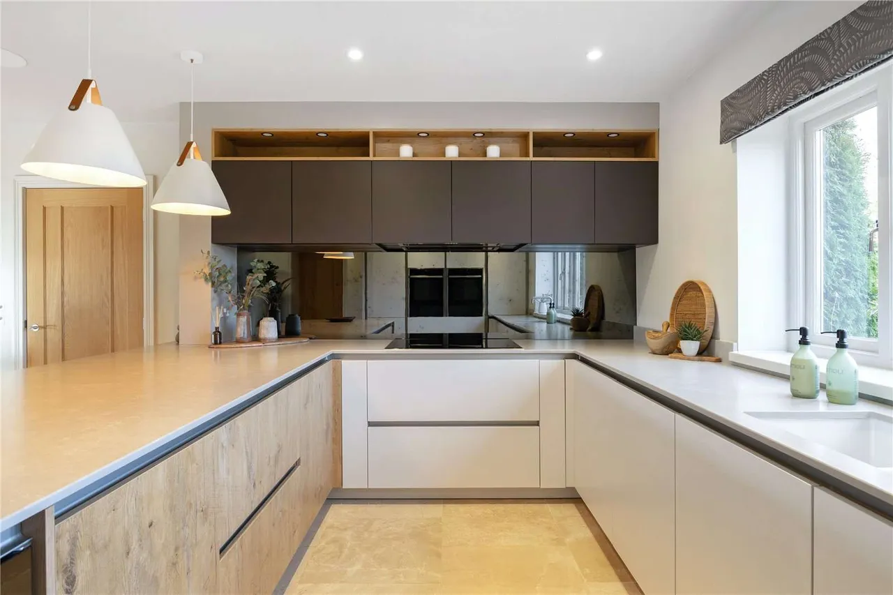 Brook View, Cropthorne, Pershore, Worcestershire, WR10 3LS, photo 9