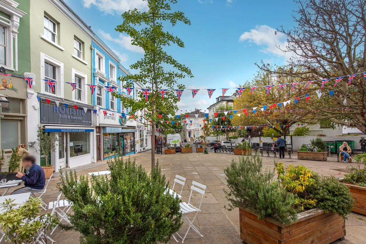London, NW3, photo 10