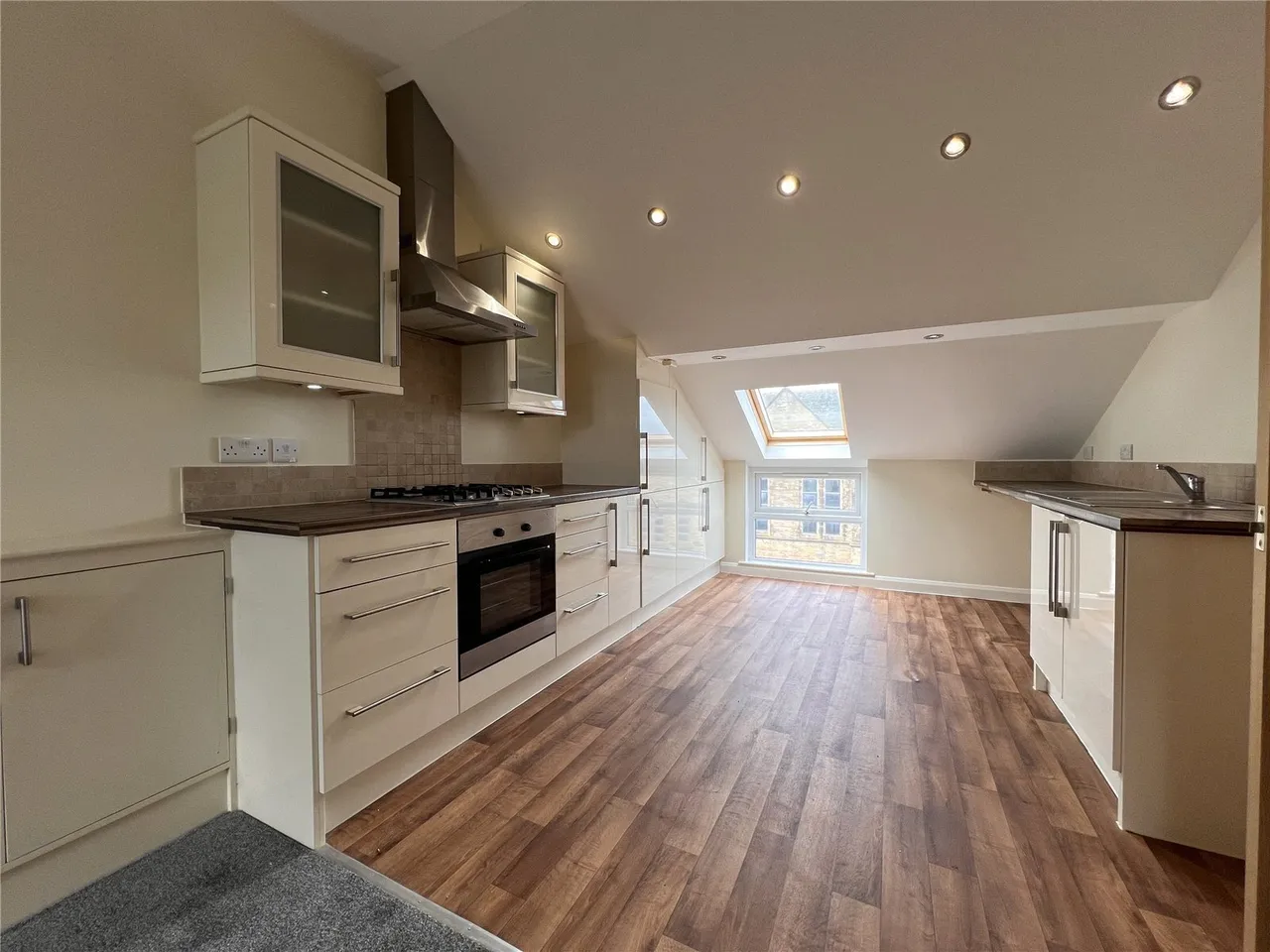 Alexandra Road, Morecambe, LA3, photo 2