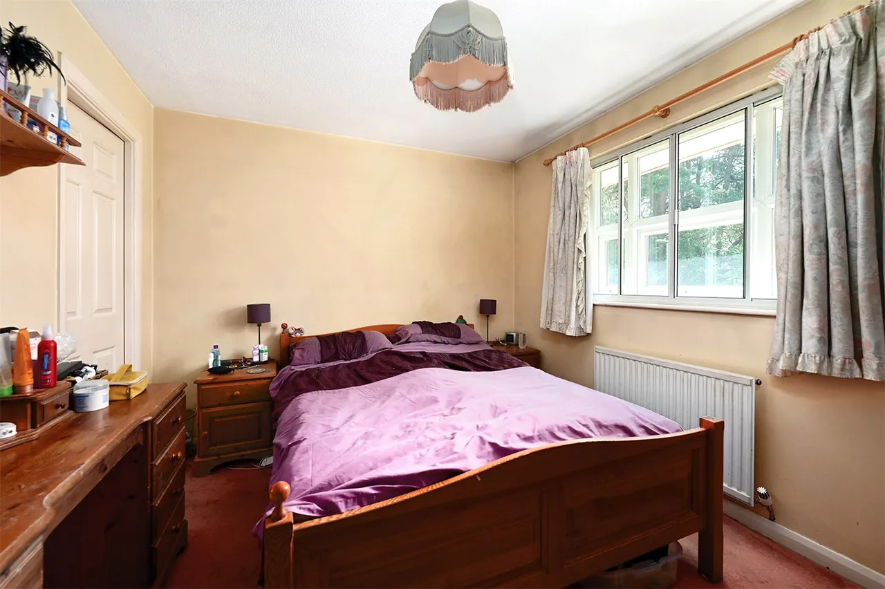 Oldwood Chase, Farnborough, Hampshire, GU14 0QS, photo 7