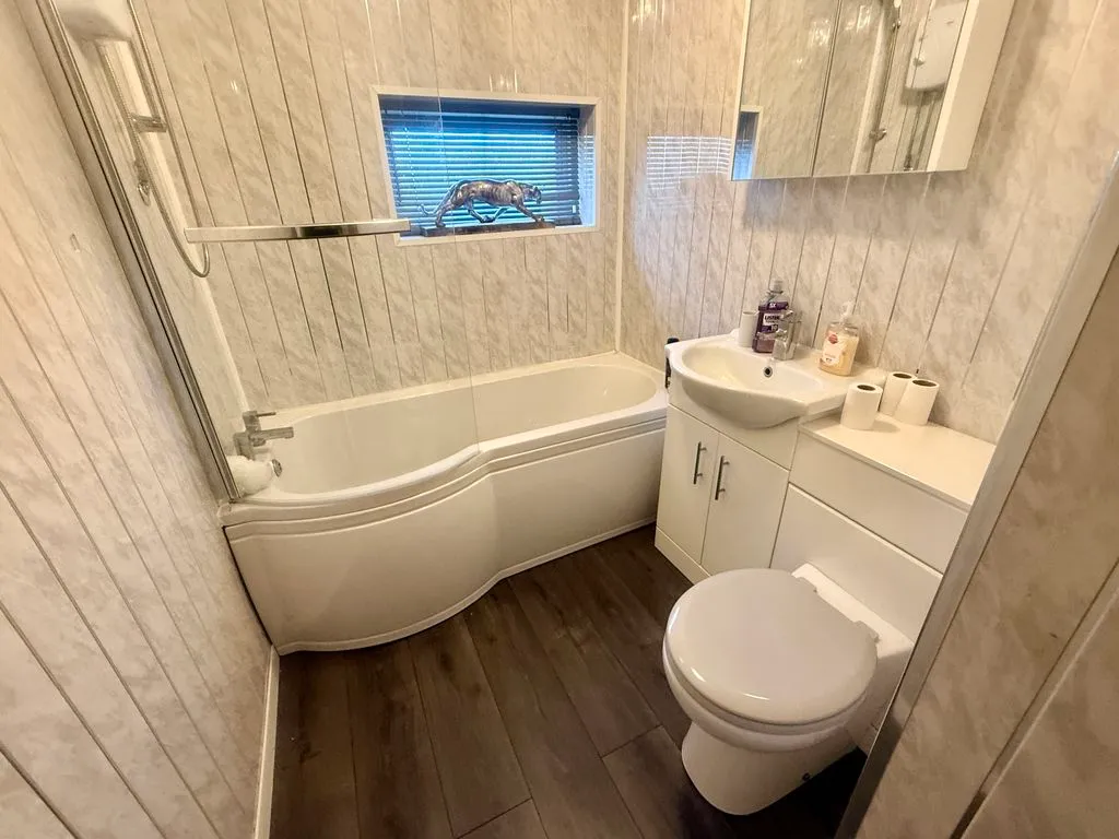 Guthrum Close, Erdington, B23, photo 11
