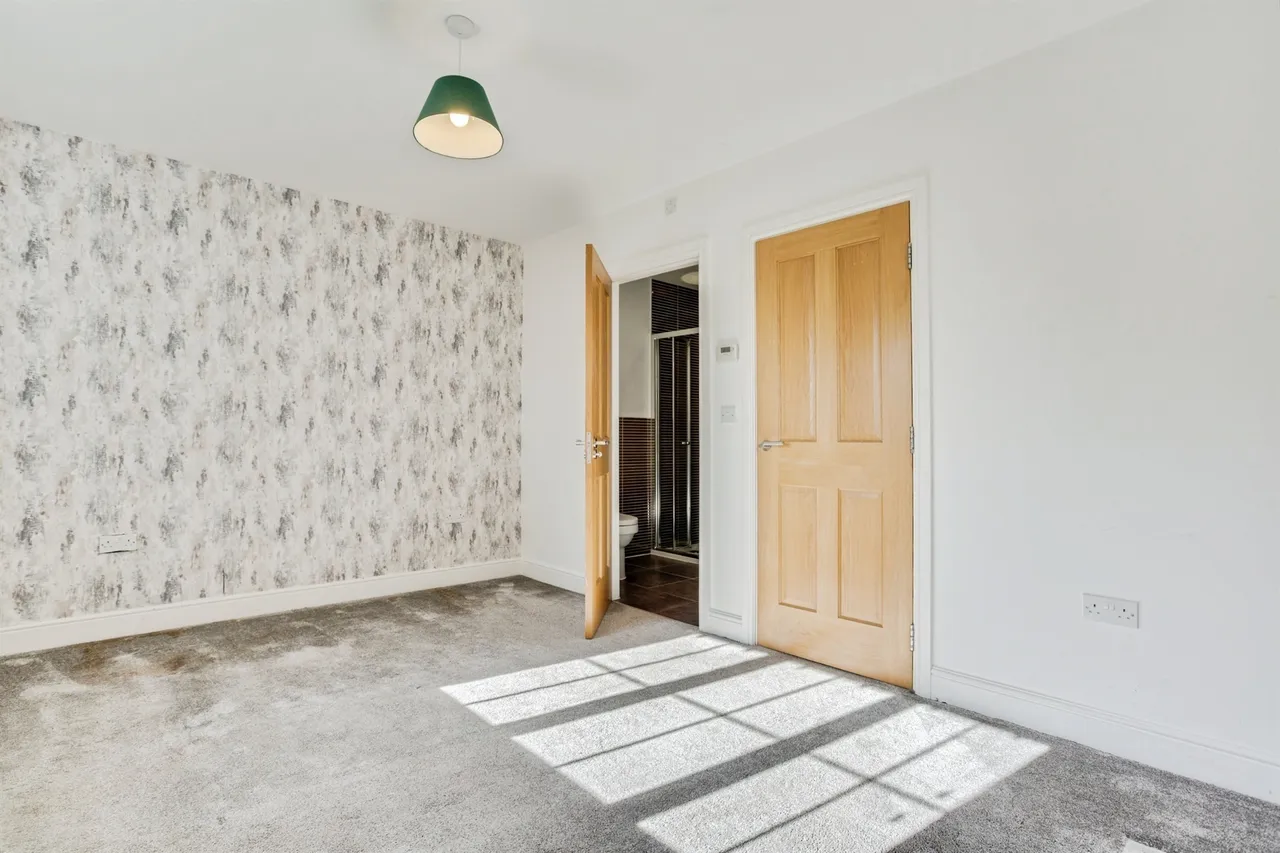 Imperial Close, Wakefield, WF2, photo 8