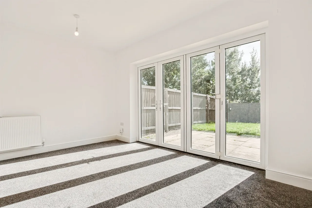 Imperial Close, Wakefield, WF2, photo 6