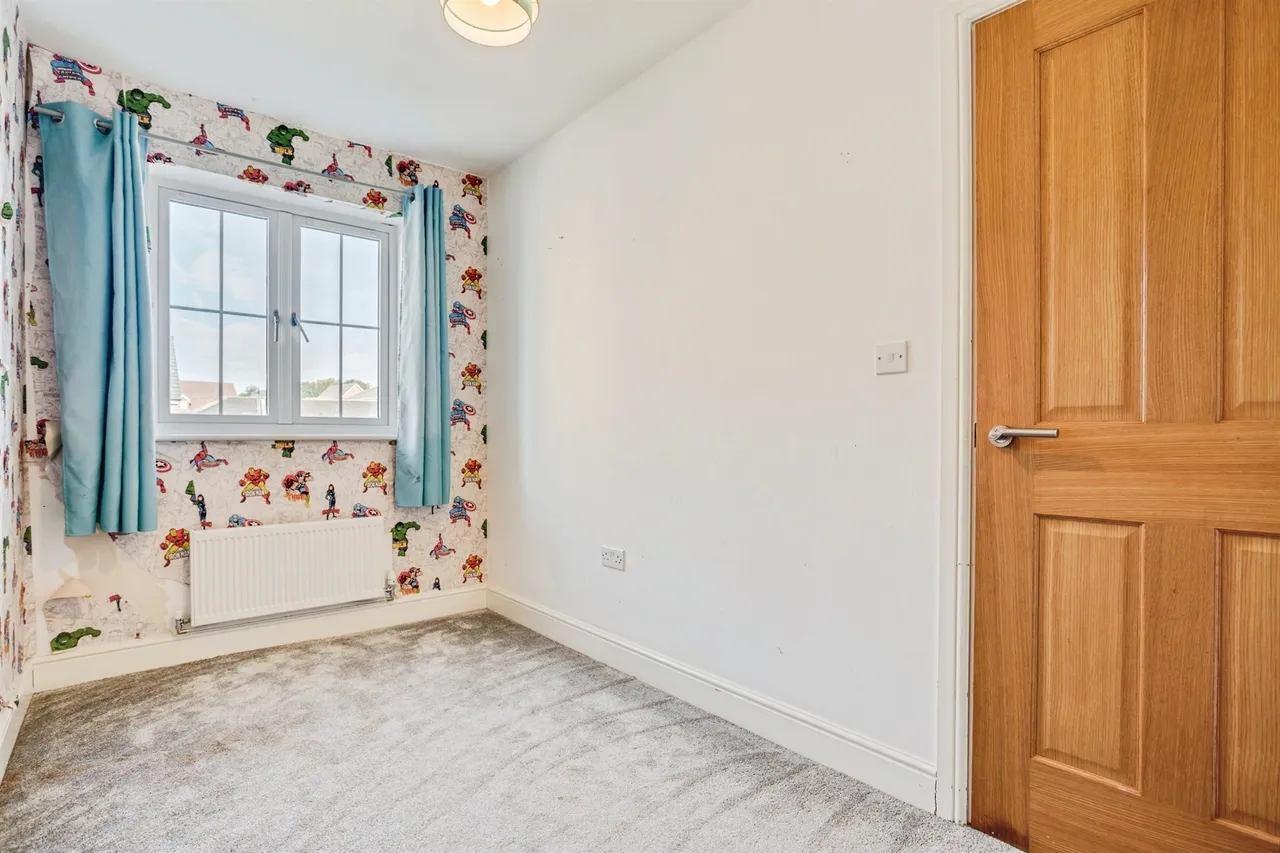 Imperial Close, Wakefield, WF2, photo 10