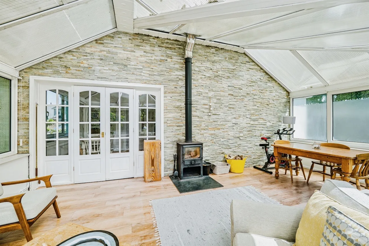Merthyr Mawr Road, Bridgend, CF31, photo 7