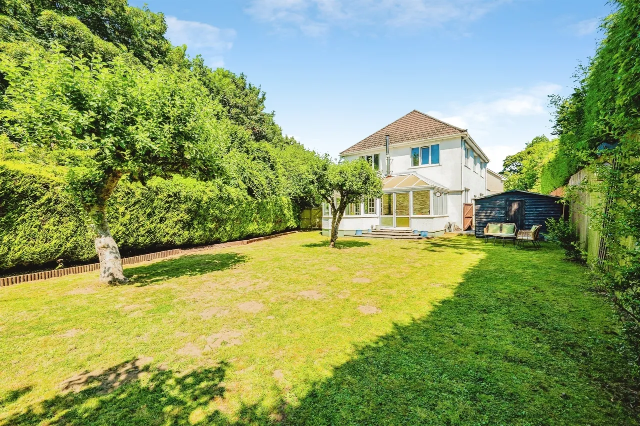 Merthyr Mawr Road, Bridgend, CF31, photo 32