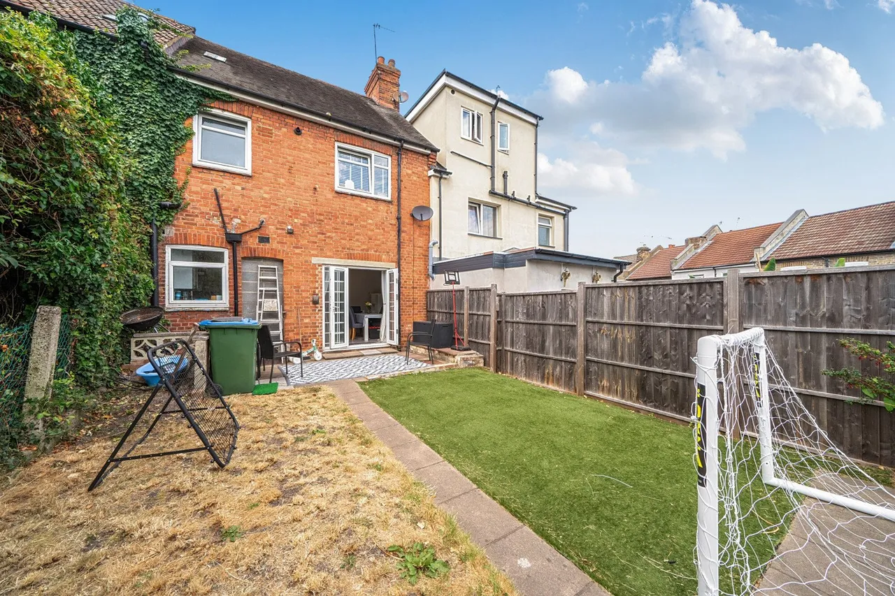 Pegwell Street, SE18, photo 5