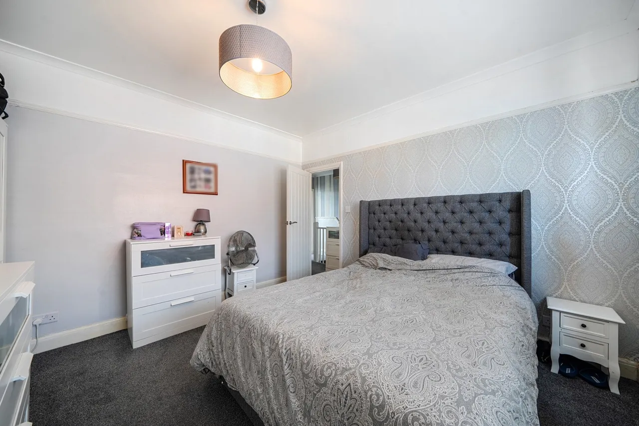Pegwell Street, SE18, photo 7