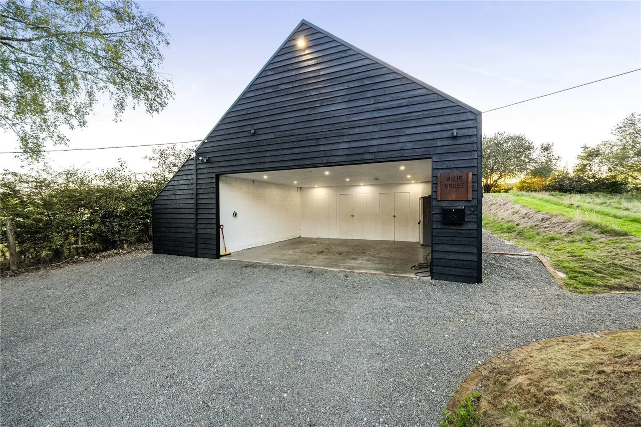 Bluehouse Lane, Saltwood, CT21, photo 13