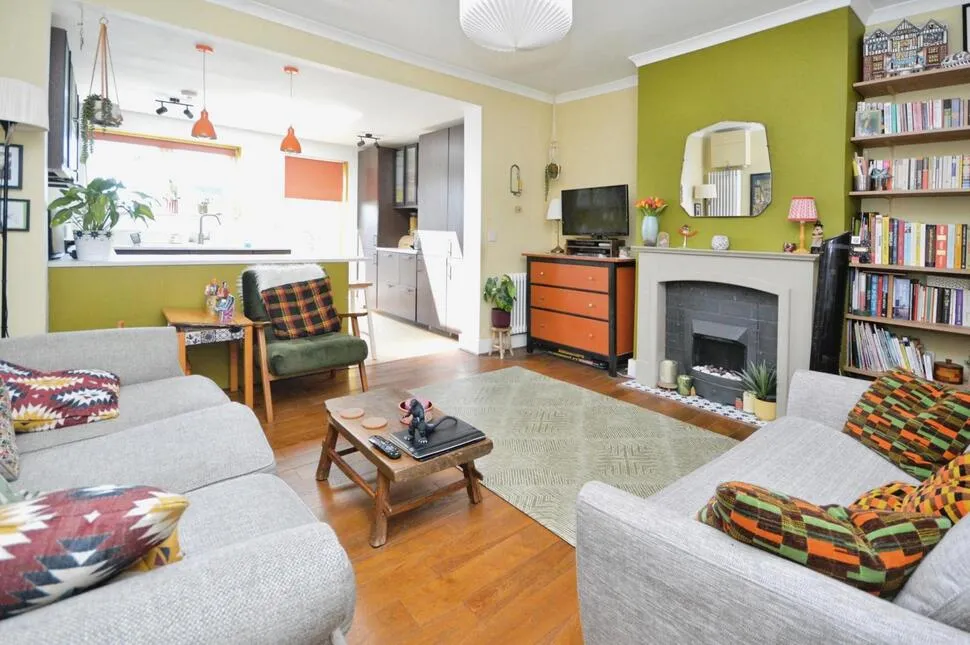 Stanley Road, Hounslow, TW3, photo 3