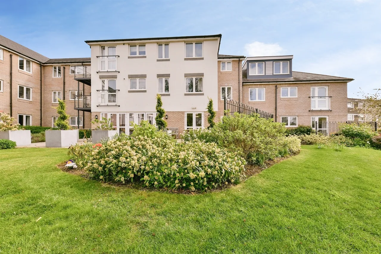 Wratten Road West, Hitchin, SG5, photo 17