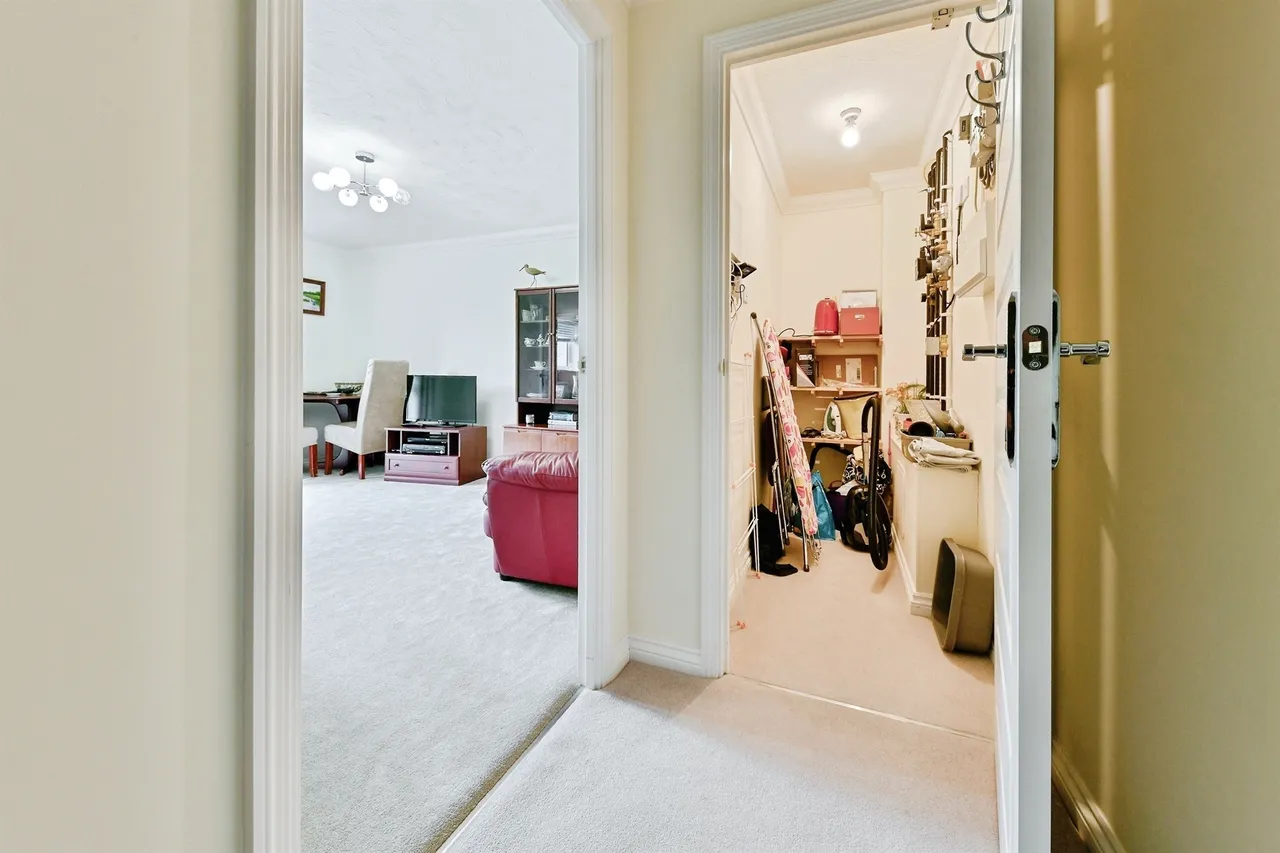 Wratten Road West, Hitchin, SG5, photo 8